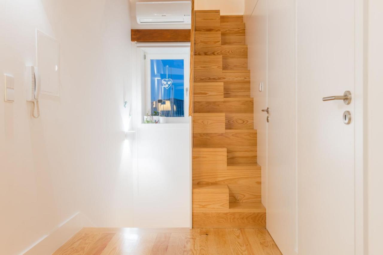 Home In Porto - Cozy 2Br Duplex By Lovelystay ภายนอก รูปภาพ